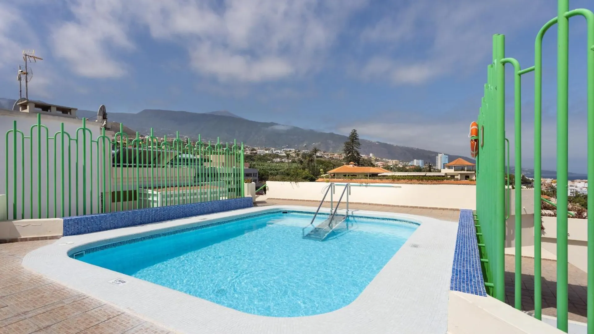 Moderno Apartamento En Puerto De La Cruz Con Impresionantes Vistas A La Montana 0*, Puerto de la Cruz (Tenerife)